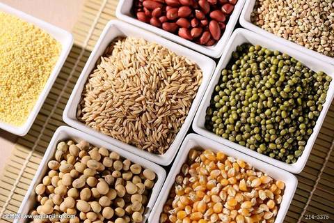 主要糧食作物概述 谷類作物與薯類作物